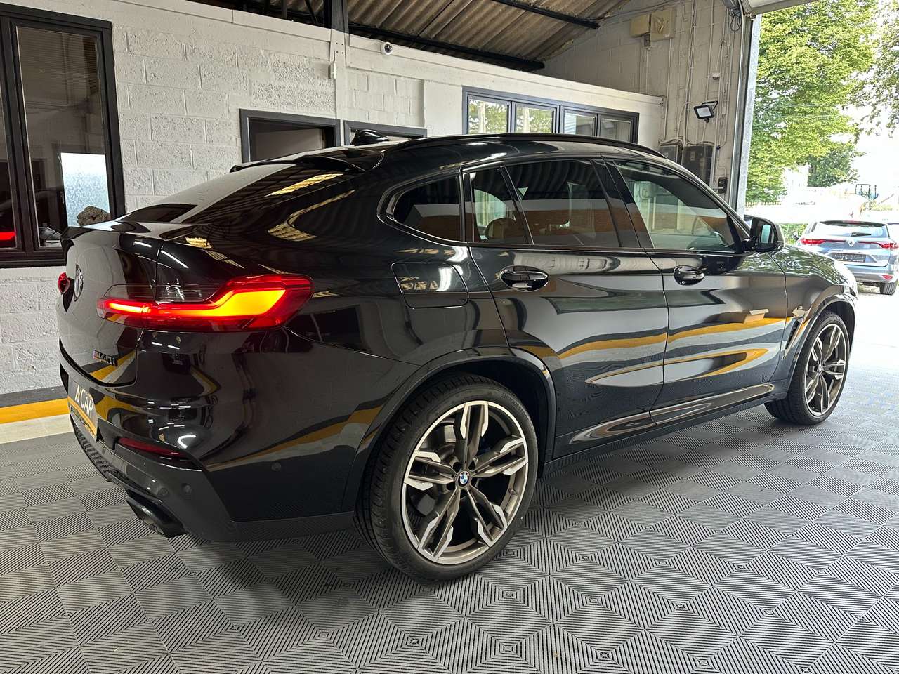 https://alternativecar.be/wp-content/uploads/2024/08/bmw-x4-m-m40ias-opf-garantie-12m-90902-3.jpg