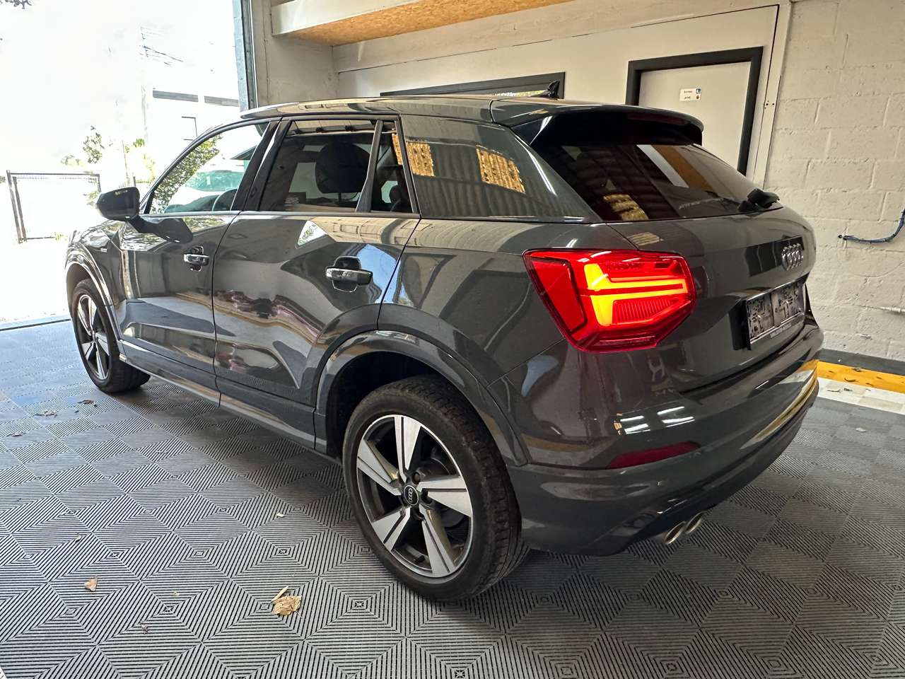 https://alternativecar.be/wp-content/uploads/2024/09/audi-q2-35-tfsi-s-line-garantie-12m-103498-5.jpg