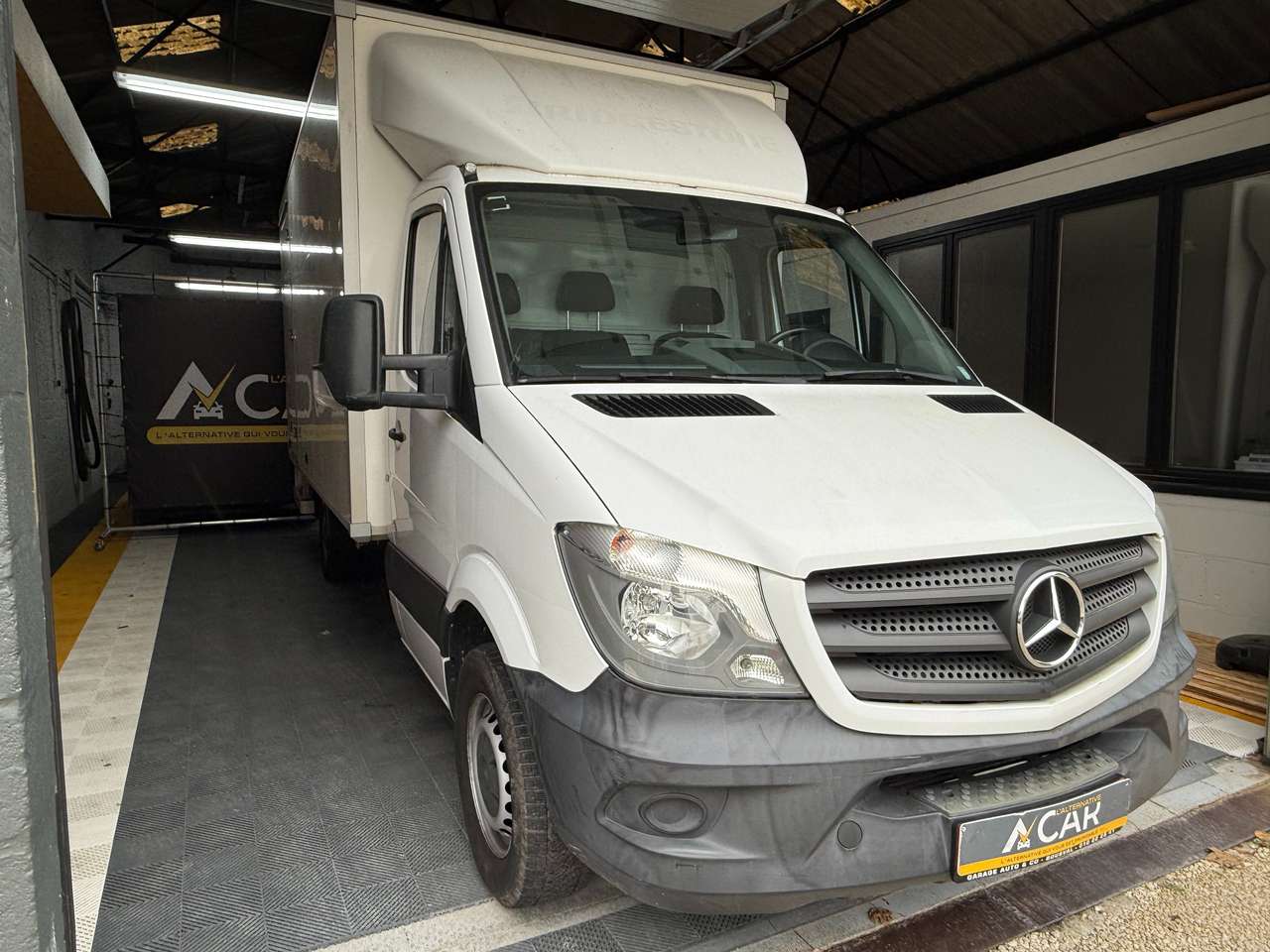 https://alternativecar.be/wp-content/uploads/2024/10/mercedes-benz-sprinter-3-4-cdi-hayon-maxi-garantie-12m-103531-2.jpg