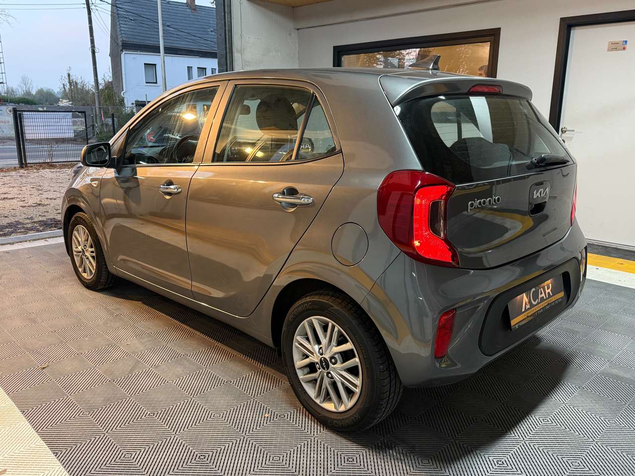 https://alternativecar.be/wp-content/uploads/2024/11/kia-picanto-1-0i-pulse-amt-isg-garantie-kia-2029-103822-5.jpg