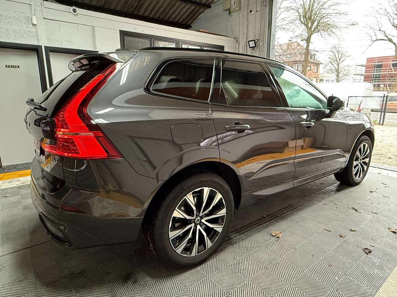 https://alternativecar.be/wp-content/uploads/2024/12/volvo-xc60-2-0-b4-mhev-plus-dark-garantie-12m-104108-3.jpg