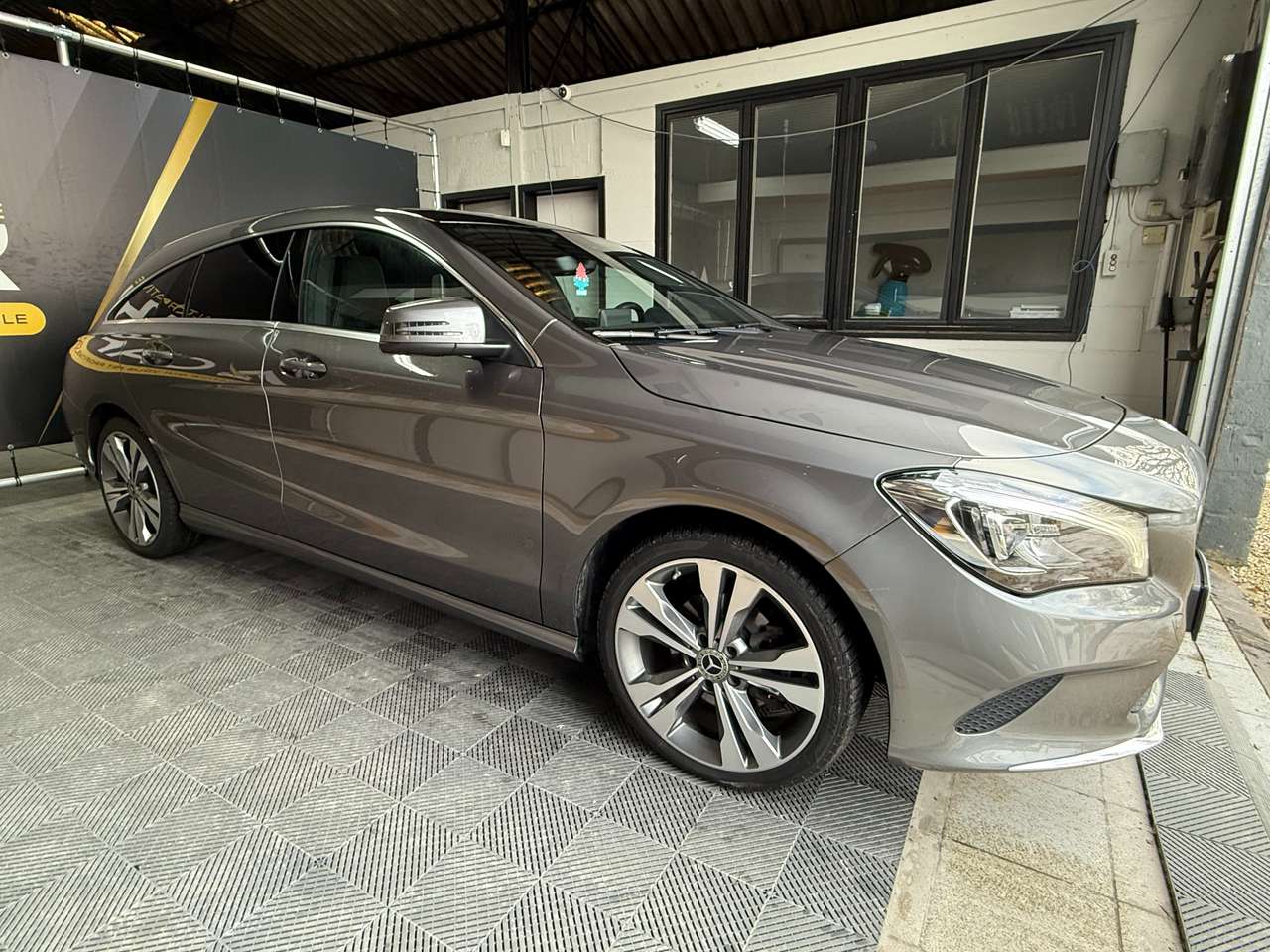 https://alternativecar.be/wp-content/uploads/2025/01/mercedes-benz-cla-180-d-business-solution-garantie-12m-104285-2.jpg