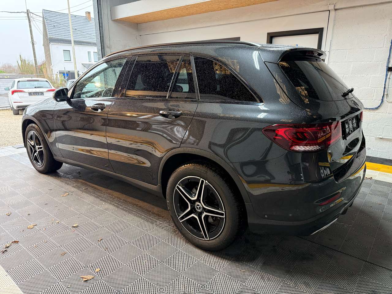 https://alternativecar.be/wp-content/uploads/2025/01/mercedes-benz-glc-220-d-4-ma-business-solution-amg-garantie-mercedes-104236-5.jpg