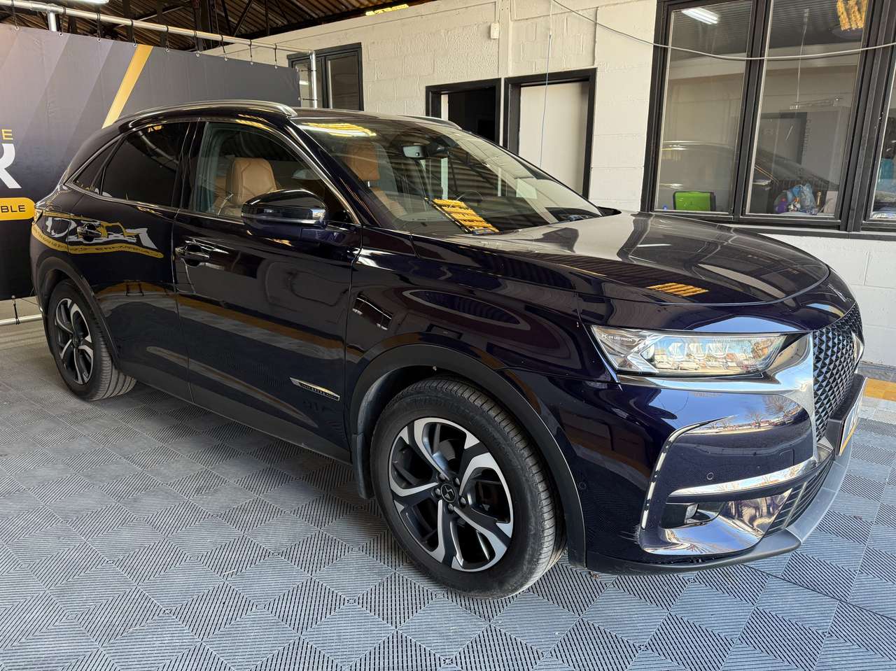 https://alternativecar.be/wp-content/uploads/2025/03/ds-automobiles-ds-7-crossback-1-5-bluehdi-performance-line-garantie-12m-104722-2.jpg