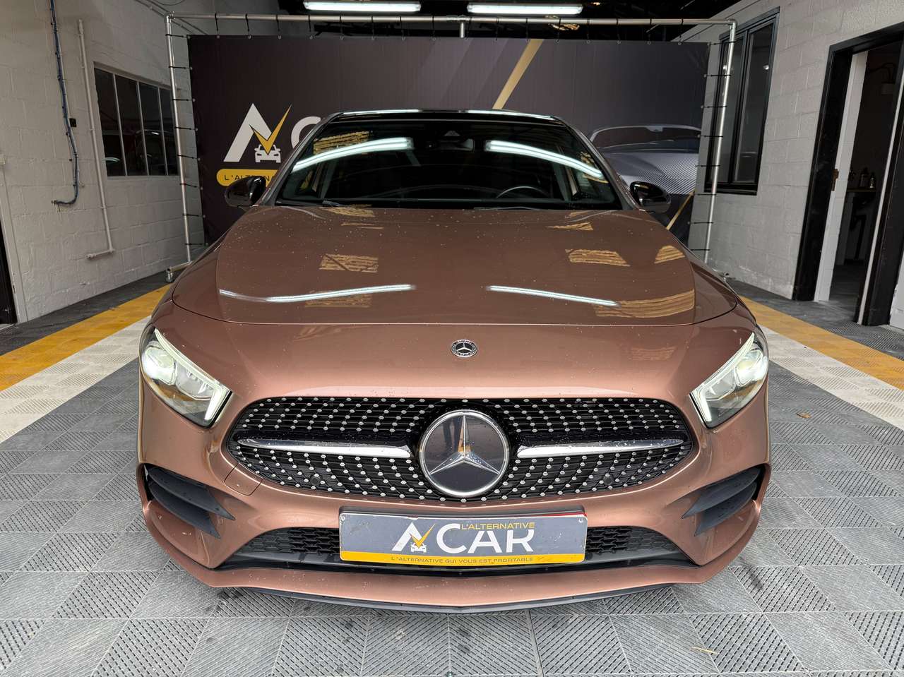 https://alternativecar.be/wp-content/uploads/2025/04/mercedes-benz-a-180-d-amg-pack-garantie-12m-105016-1.jpg