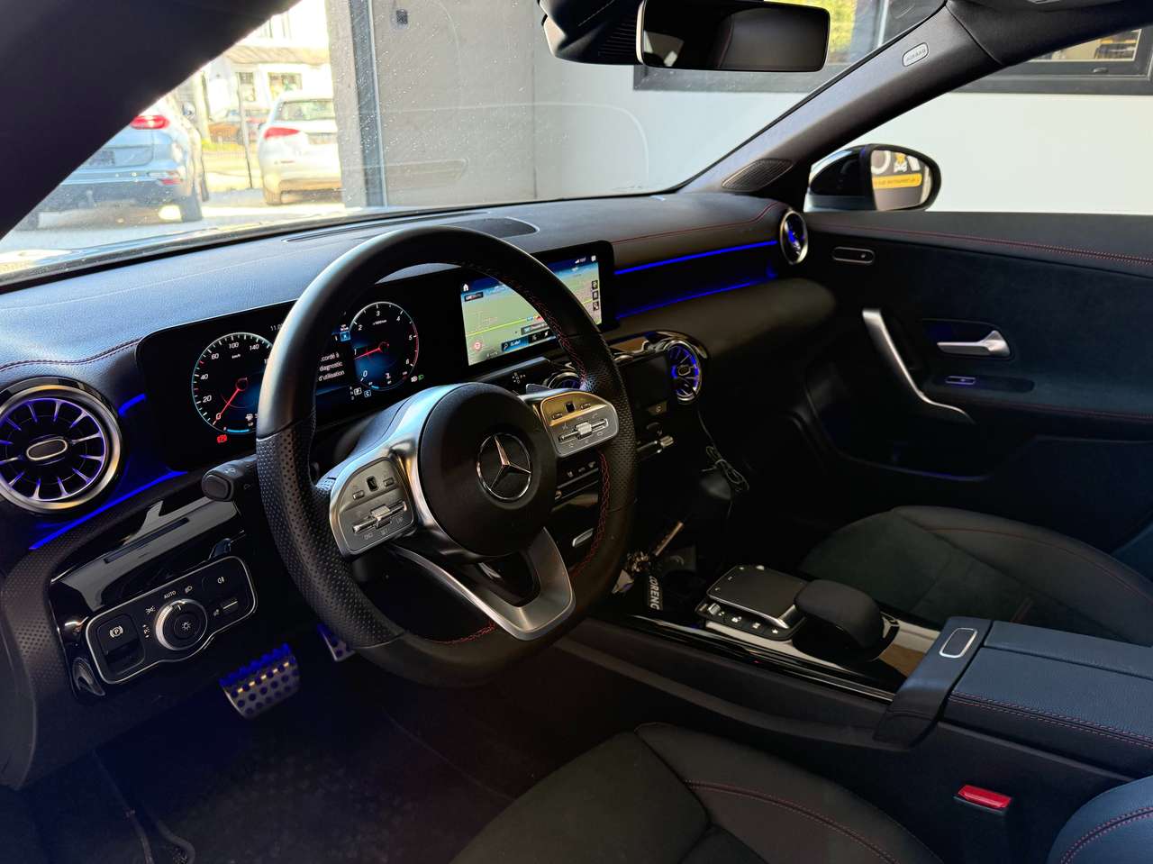 https://alternativecar.be/wp-content/uploads/2025/04/mercedes-benz-cla-200-d-amg-line-garantie-03-2027-mercedes-104886-7.jpg