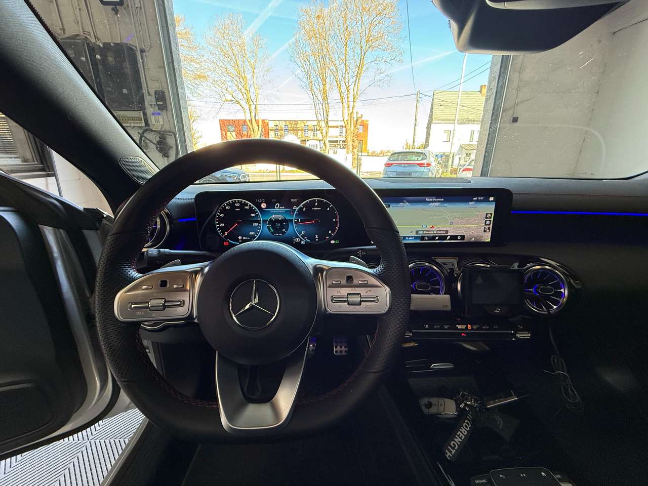 https://alternativecar.be/wp-content/uploads/2025/04/mercedes-benz-cla-200-d-amg-line-garantie-03-2027-mercedes-104886-8.jpg