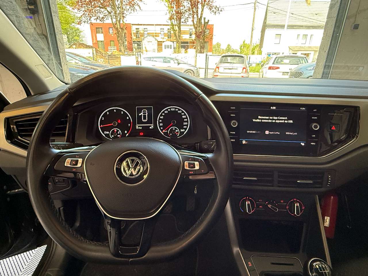 https://alternativecar.be/wp-content/uploads/2025/04/volkswagen-polo-1-0-tsi-comfortline-garantie-12m-105032-8.jpg
