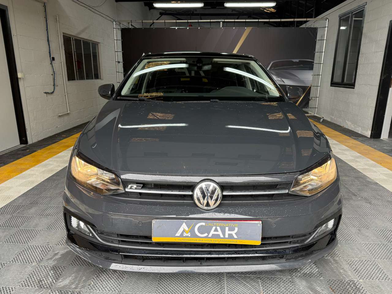https://alternativecar.be/wp-content/uploads/2025/04/volkswagen-polo-1-0-tsi-highline-opf-dsg-r-line-garantie-12m-104999-1.jpg