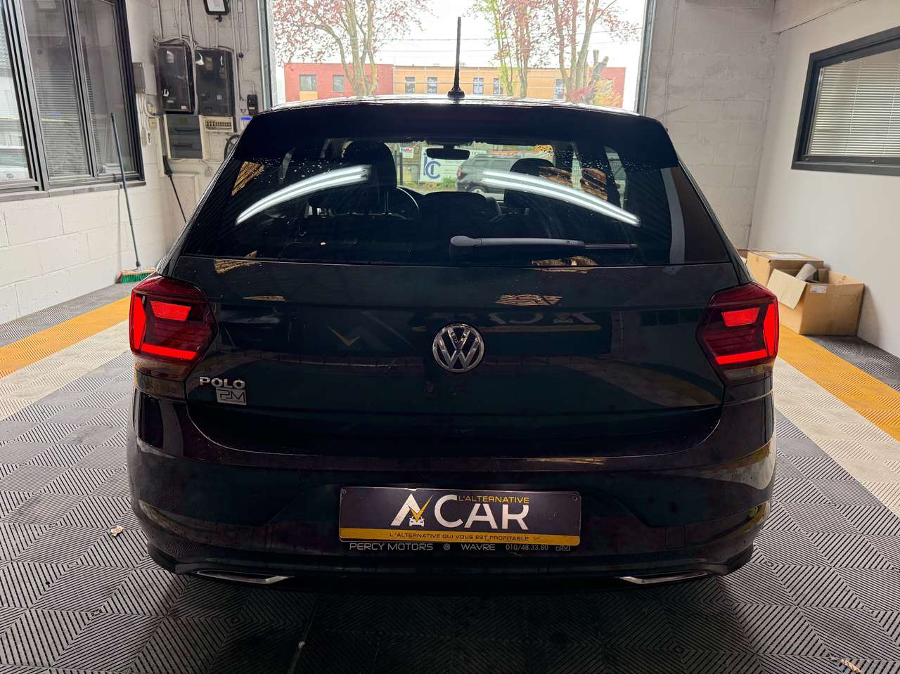 https://alternativecar.be/wp-content/uploads/2025/04/volkswagen-polo-1-0-tsi-highline-opf-dsg-r-line-garantie-12m-104999-4.jpg