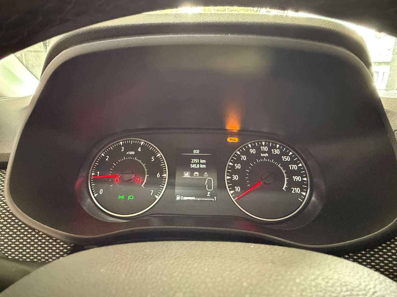 https://alternativecar.be/wp-content/uploads/2025/05/dacia-sandero-1-0-tce-expression-garantie-05-2027-dacia-105353-9.jpg