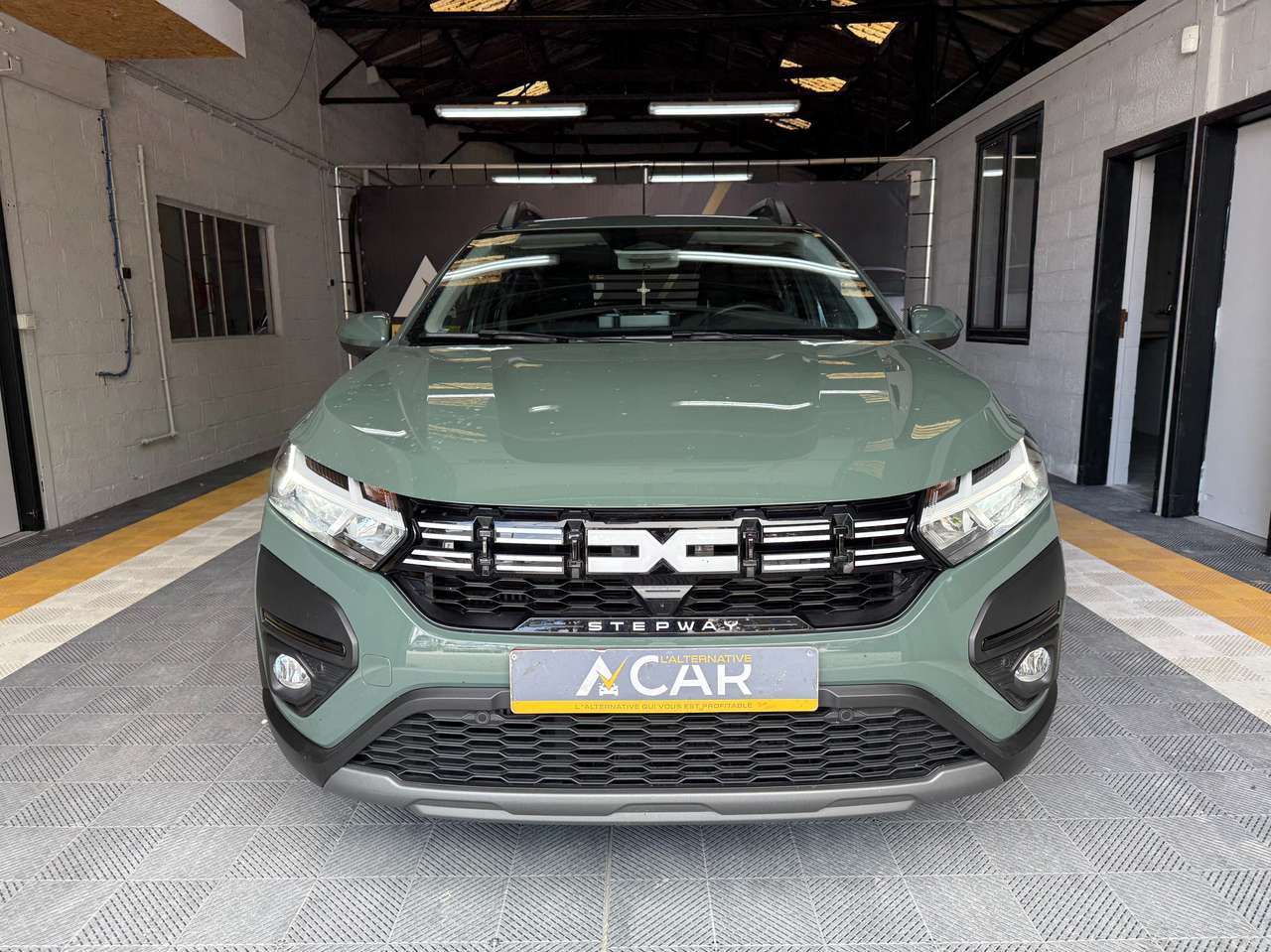 https://alternativecar.be/wp-content/uploads/2025/05/dacia-sandero-stepway-1-0-tce-90-garantie-dacia-10-2026-105208-1.jpg