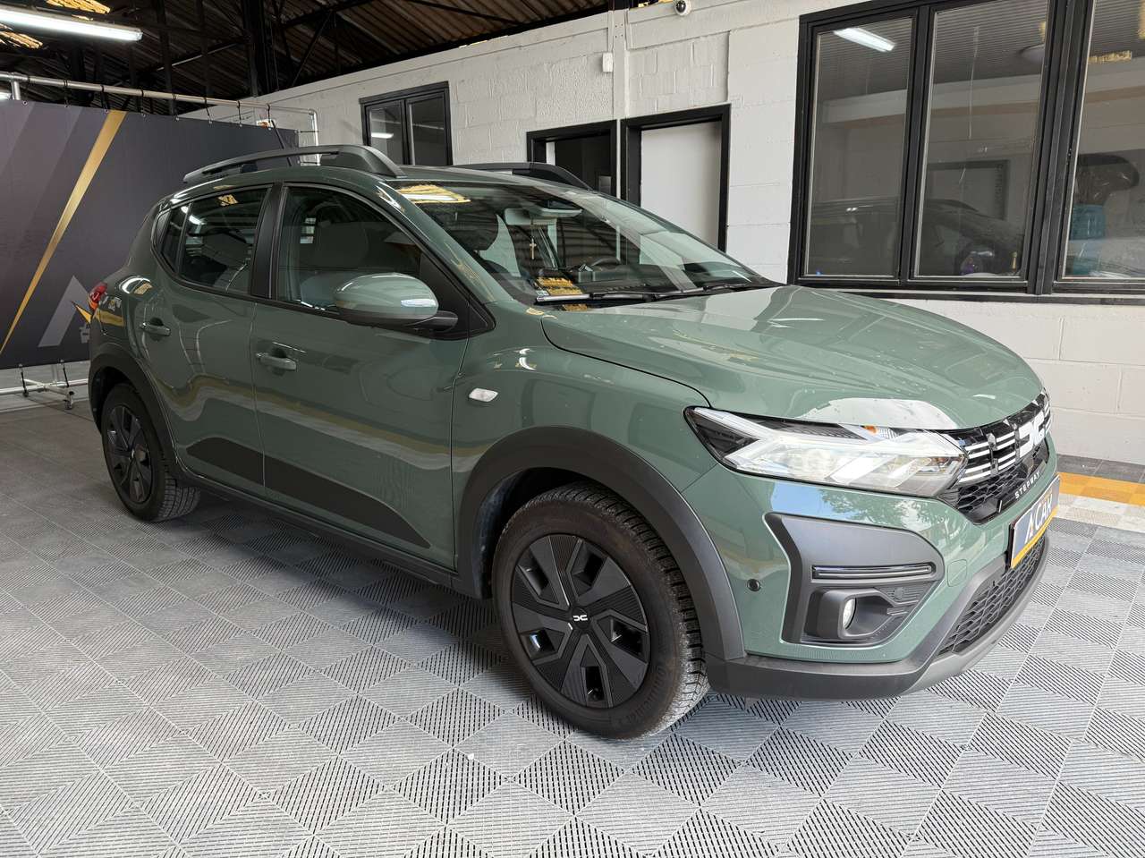 https://alternativecar.be/wp-content/uploads/2025/05/dacia-sandero-stepway-1-0-tce-90-garantie-dacia-10-2026-105208-2.jpg
