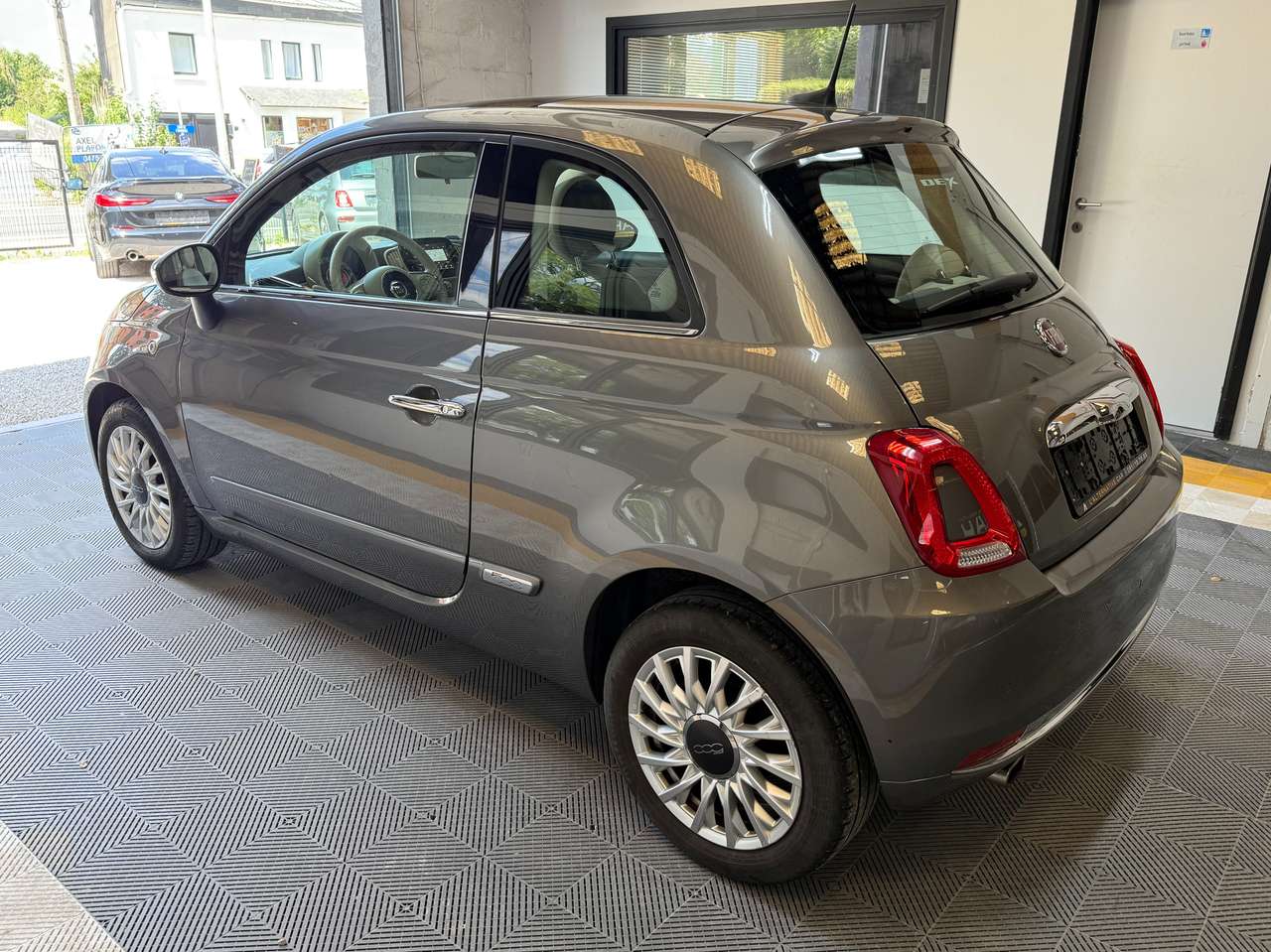 https://alternativecar.be/wp-content/uploads/2025/05/fiat-500-1-2i-lounge-garantie-12m-105305-5.jpg