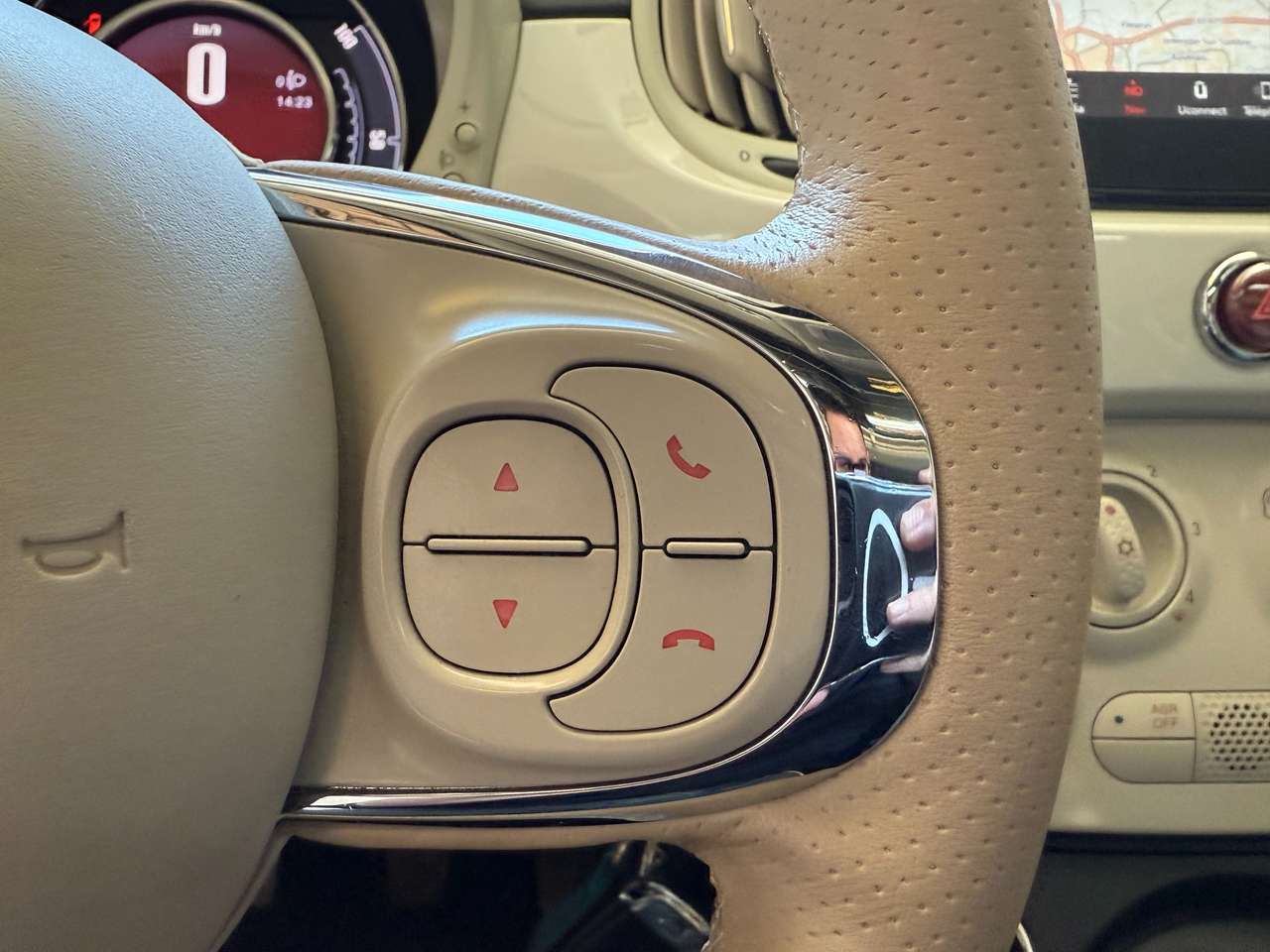 https://alternativecar.be/wp-content/uploads/2025/05/fiat-500-1-2i-mirror-garantie-12m-105144-12.jpg