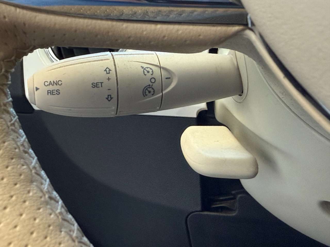https://alternativecar.be/wp-content/uploads/2025/05/fiat-500-1-2i-mirror-garantie-12m-105144-13.jpg