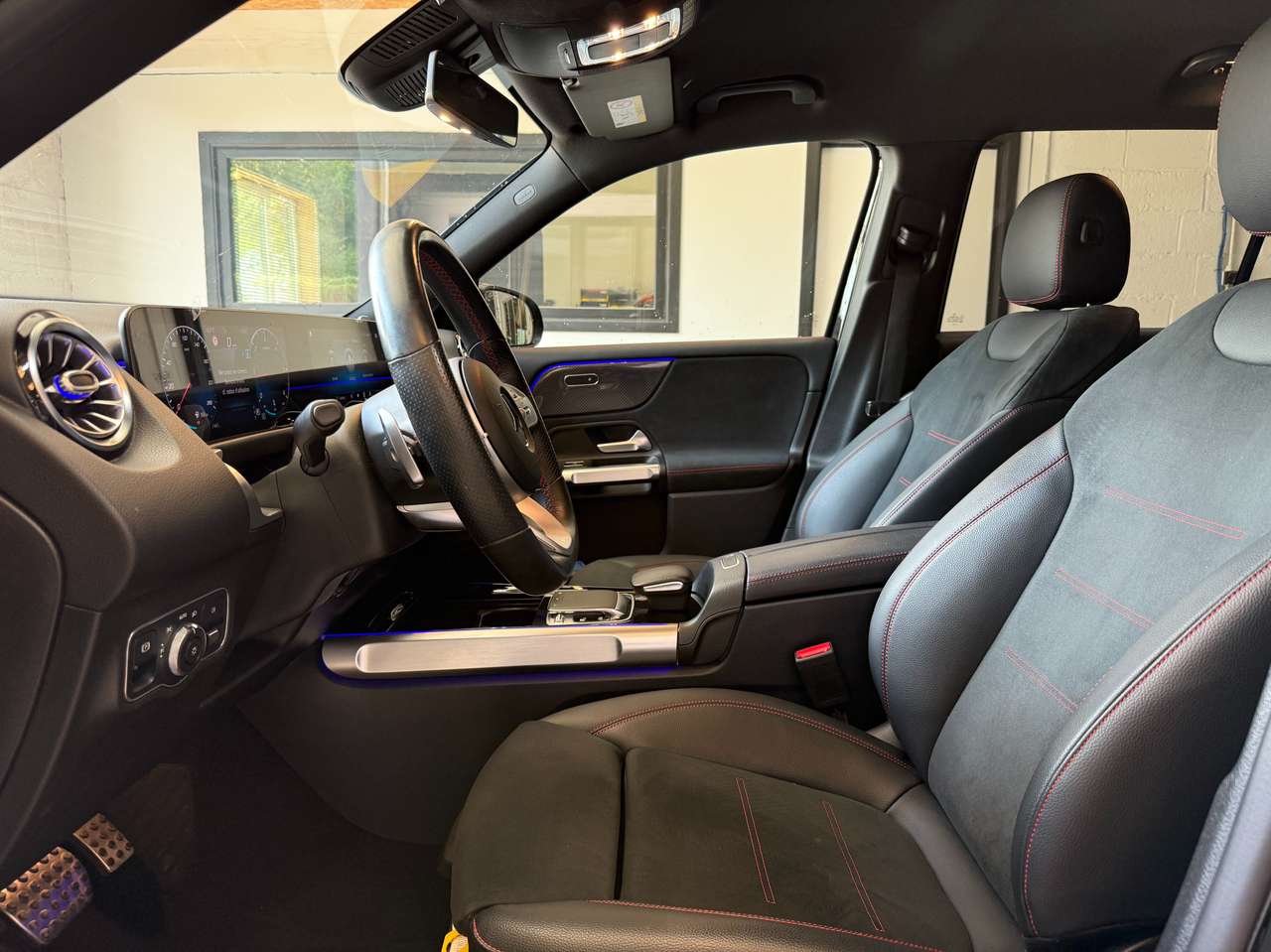 https://alternativecar.be/wp-content/uploads/2025/05/mercedes-benz-glb-200-d-business-solution-pack-amg-garantie-12m-105176-6.jpg