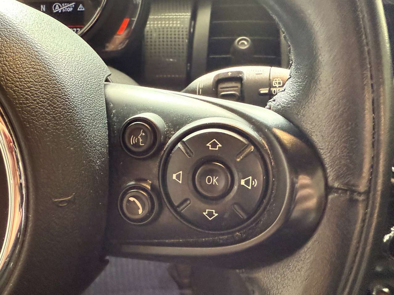 https://alternativecar.be/wp-content/uploads/2025/05/mini-cooper-1-5-opf-garantie-12m-105256-11.jpg