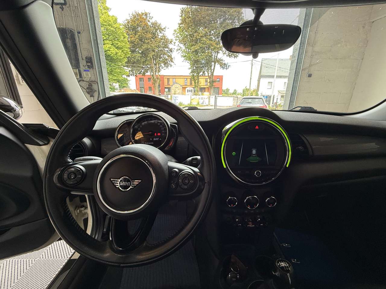 https://alternativecar.be/wp-content/uploads/2025/05/mini-cooper-1-5-opf-garantie-12m-105256-8.jpg