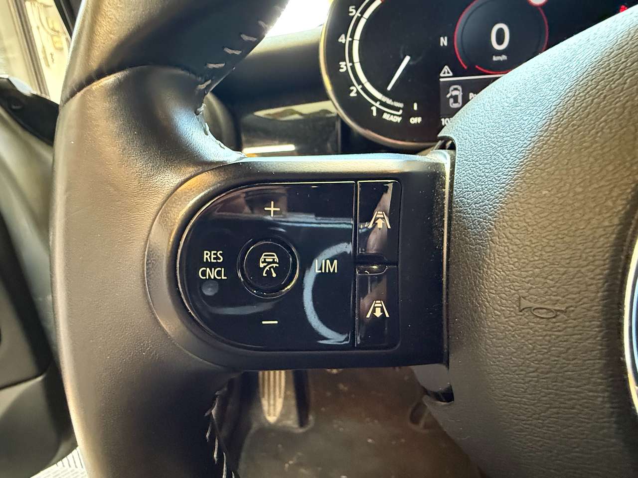 https://alternativecar.be/wp-content/uploads/2025/05/mini-cooper-1-5-opf-pack-john-cooper-works-garantie-12m-105321-10.jpg