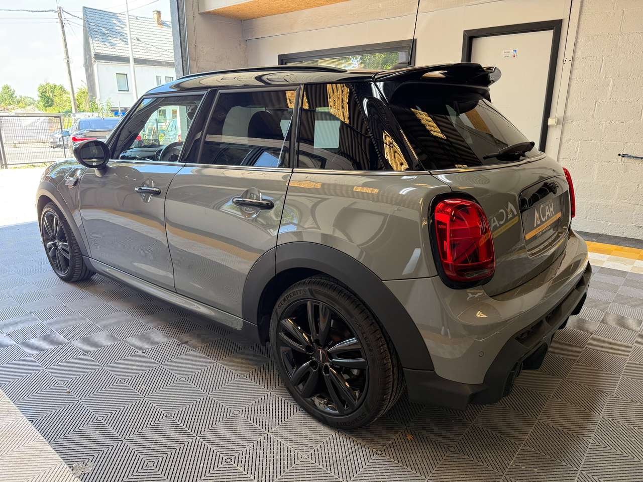 https://alternativecar.be/wp-content/uploads/2025/05/mini-cooper-1-5-opf-pack-john-cooper-works-garantie-12m-105321-5.jpg
