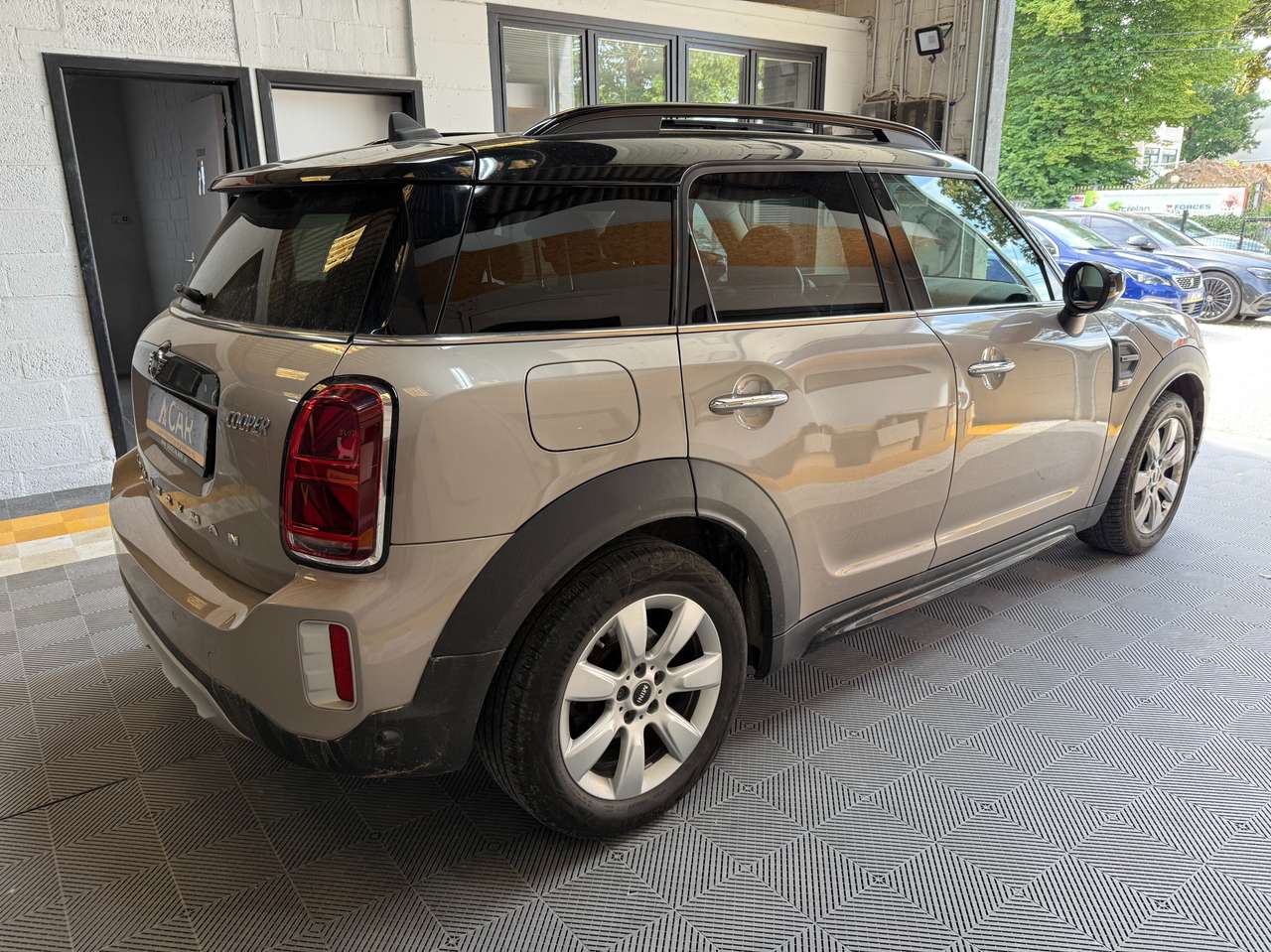 https://alternativecar.be/wp-content/uploads/2025/05/mini-cooper-countryman-1-5-opf-garantie-12m-105402-3.jpg