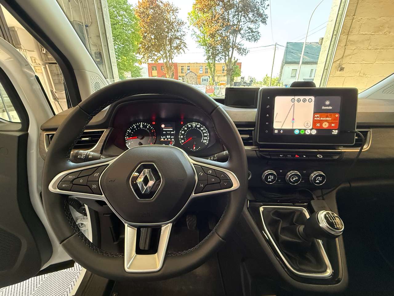 https://alternativecar.be/wp-content/uploads/2025/05/renault-kangoo-1-3-tce-techno-garantie-renault-10-2027-105128-8.jpg