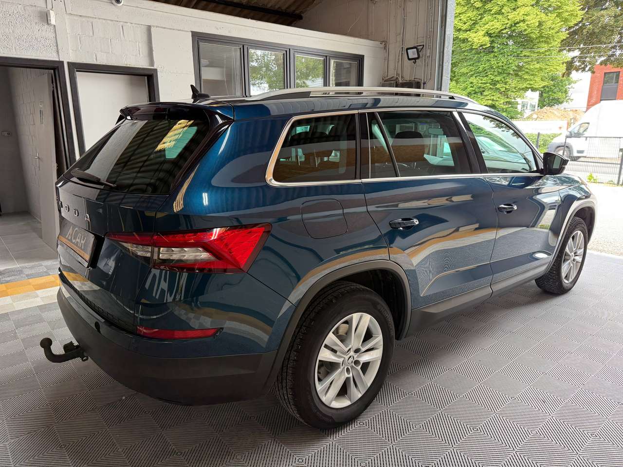 https://alternativecar.be/wp-content/uploads/2025/05/skoda-kodiaq-2-0-cr-tdi-ambition-dsg-garantie-12m-105272-3.jpg