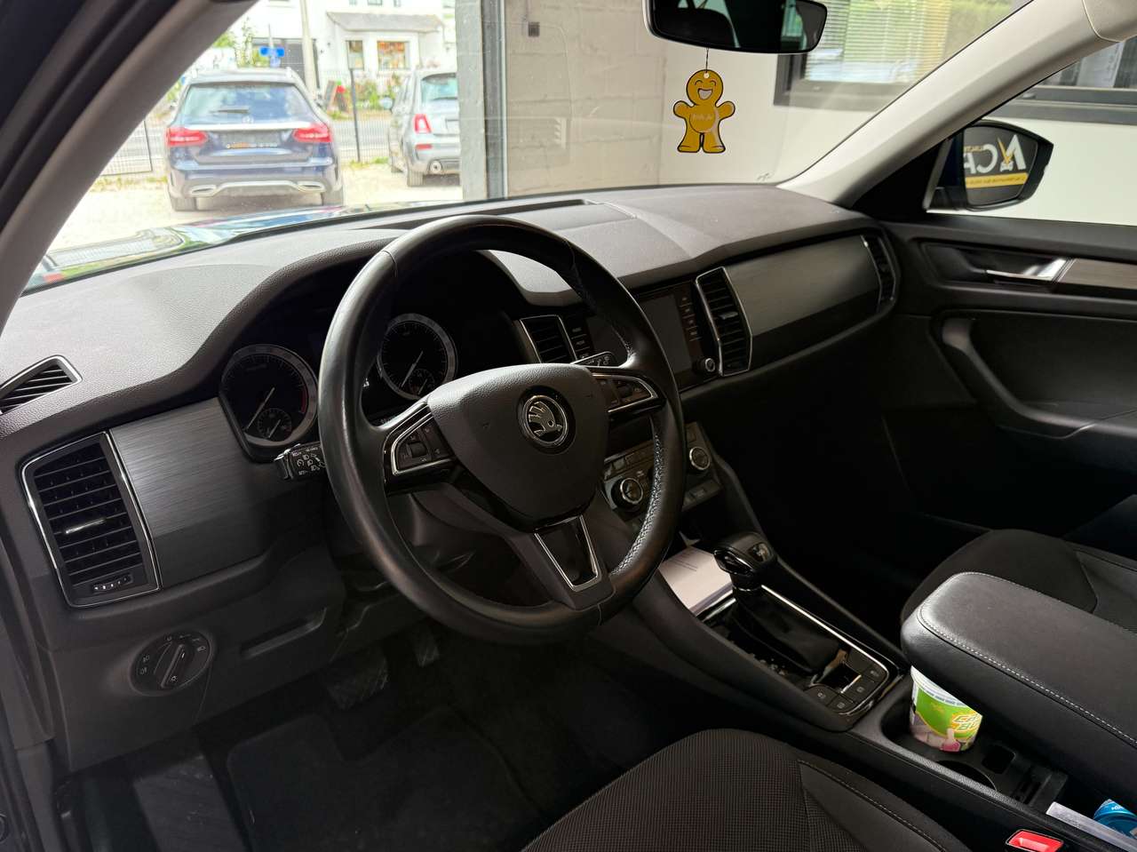 https://alternativecar.be/wp-content/uploads/2025/05/skoda-kodiaq-2-0-cr-tdi-ambition-dsg-garantie-12m-105272-7.jpg