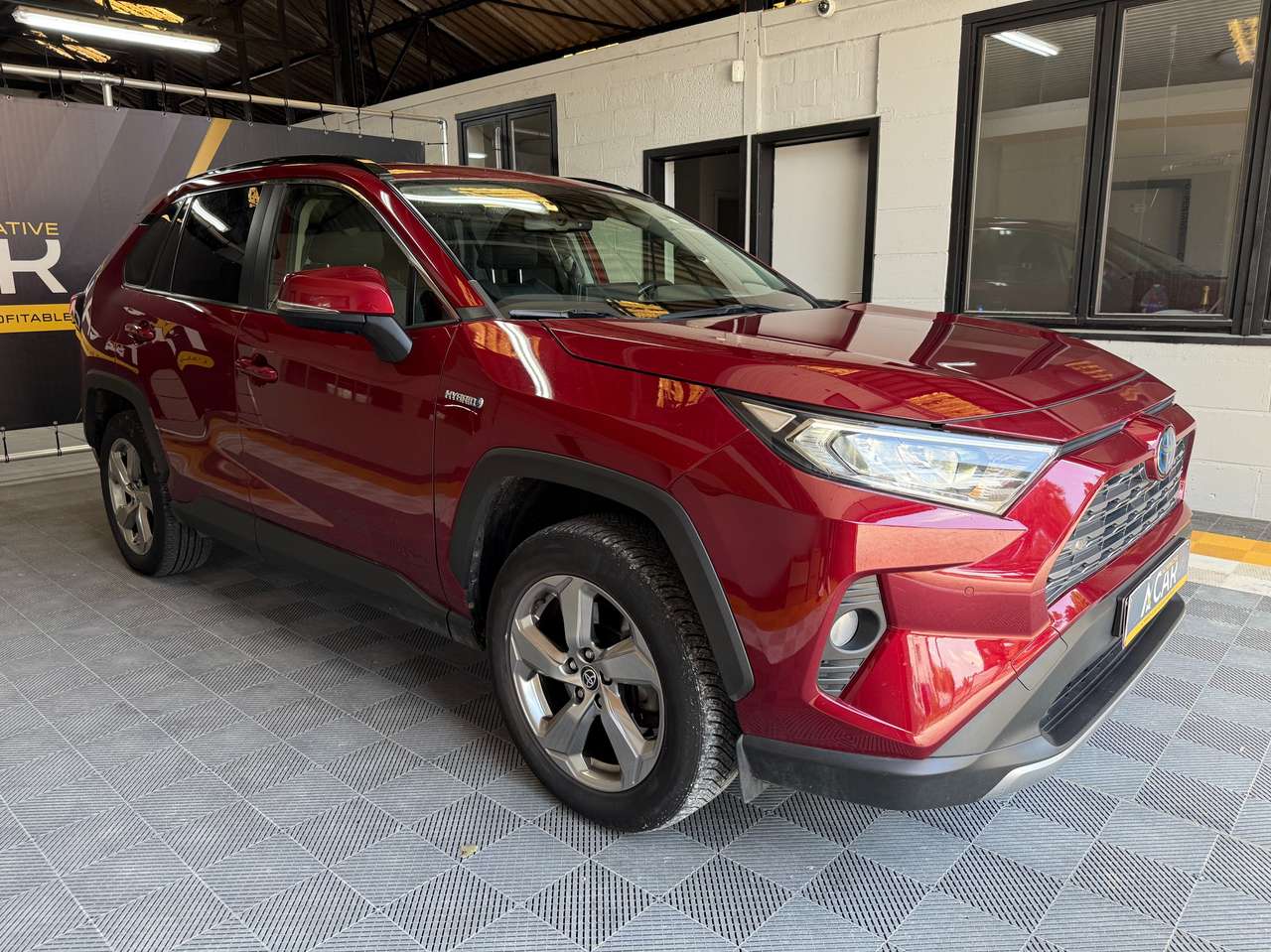 https://alternativecar.be/wp-content/uploads/2025/05/toyota-rav-4-rav4-2-5i-2wd-hybrid-dynamic-plus-garantie-2031-105418-2.jpg
