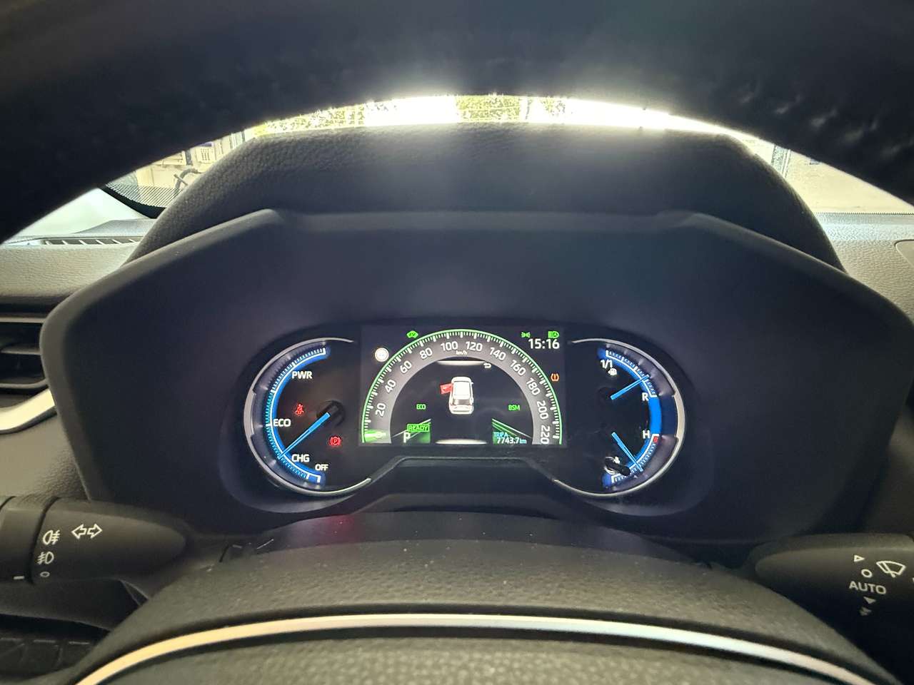 https://alternativecar.be/wp-content/uploads/2025/05/toyota-rav-4-rav4-2-5i-2wd-hybrid-dynamic-plus-garantie-2031-105418-9.jpg