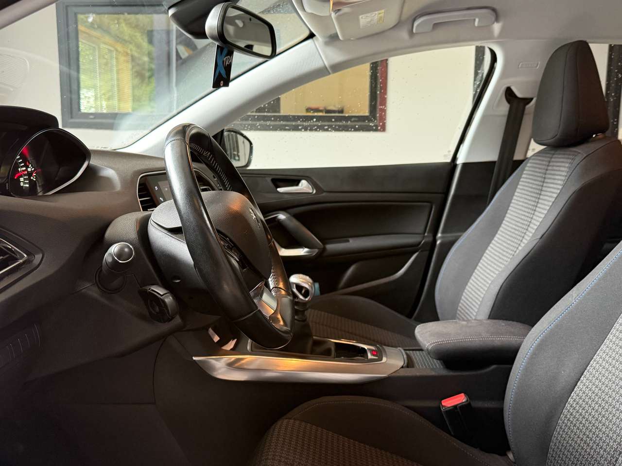 https://alternativecar.be/wp-content/uploads/2025/06/peugeot-308-sw-1-5-bluehdi-style-garantie-12m-105450-6.jpg
