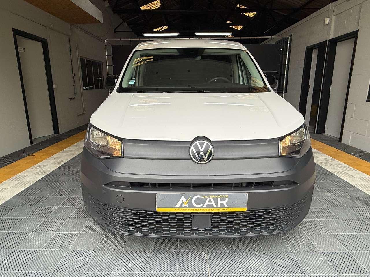 https://alternativecar.be/wp-content/uploads/2025/06/volkswagen-caddy-2-0-tdi-garantie-12m-105466-1.jpg
