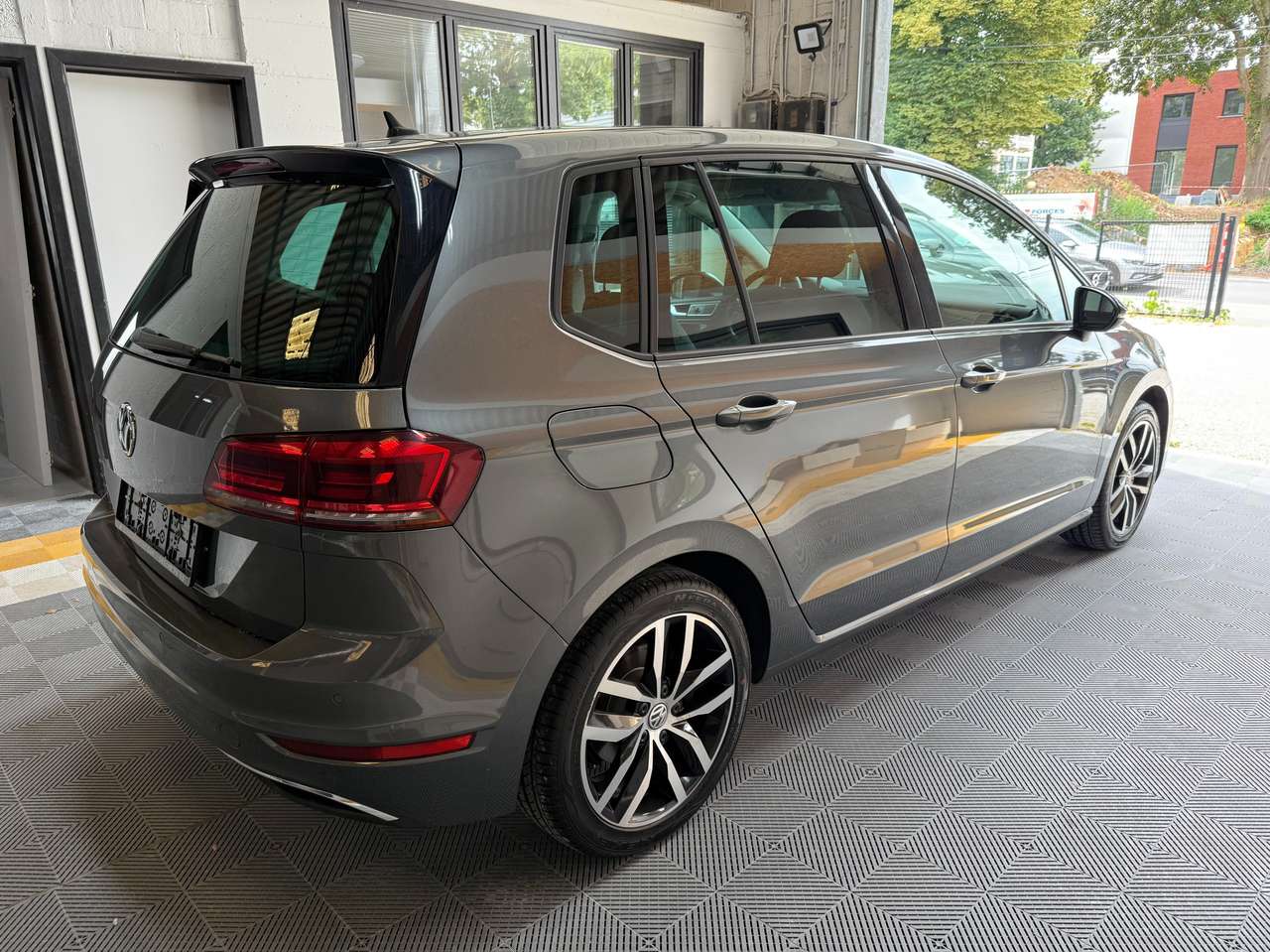 https://alternativecar.be/wp-content/uploads/2025/06/volkswagen-golf-sportsvan-1-5-tsi-act-join-opf-garantie-12m-105628-3.jpg
