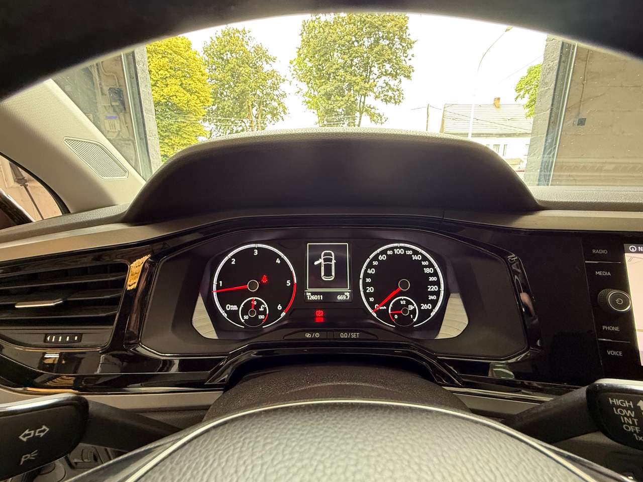 https://alternativecar.be/wp-content/uploads/2025/06/volkswagen-polo-1-6-cr-tdi-confortline-garantie-12m-105563-9.jpg