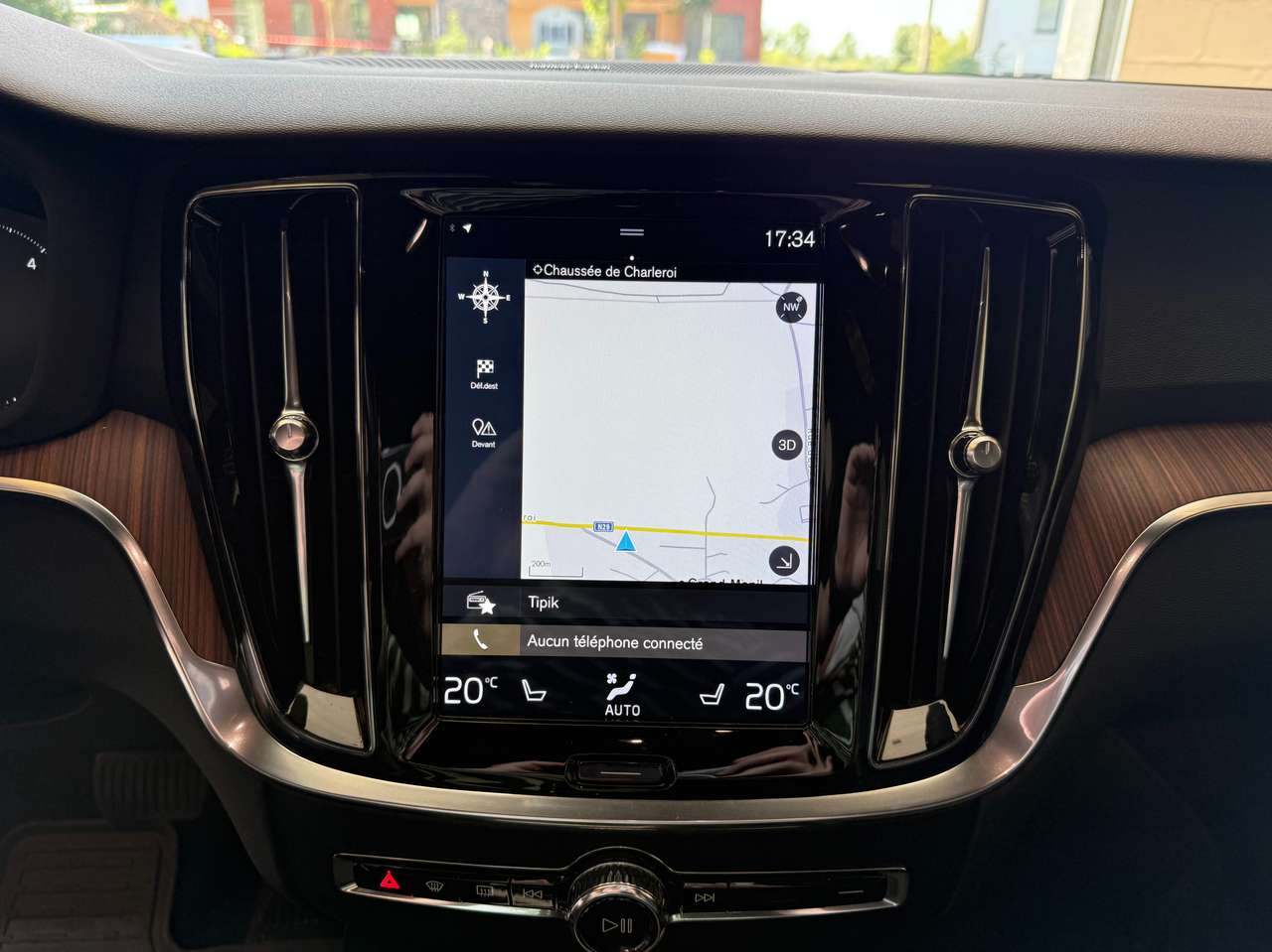 https://alternativecar.be/wp-content/uploads/2025/06/volvo-v60-cross-country-2-0awd-geartronic-garantie-12m-105611-14.jpg