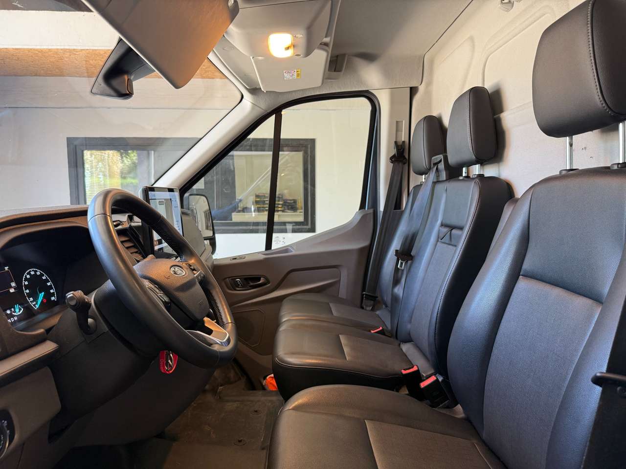 https://alternativecar.be/wp-content/uploads/2025/07/ford-transit-2-0-tdci-l2h2-limited-garantie-12m-105660-6.jpg