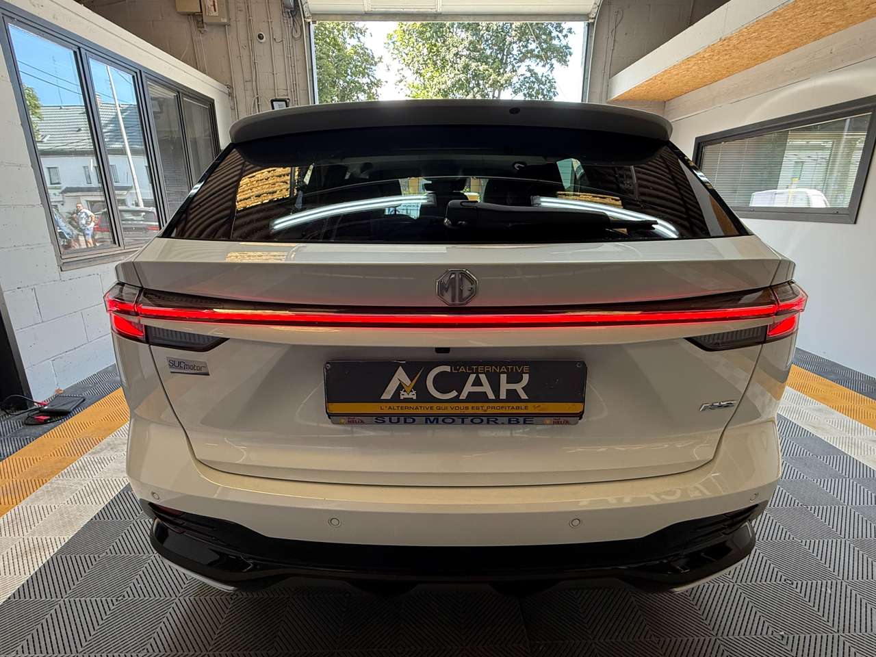 https://alternativecar.be/wp-content/uploads/2025/07/mg-hs-1-5-t-gdi-luxury-dct-garantie-mg-2032-105807-4.jpg