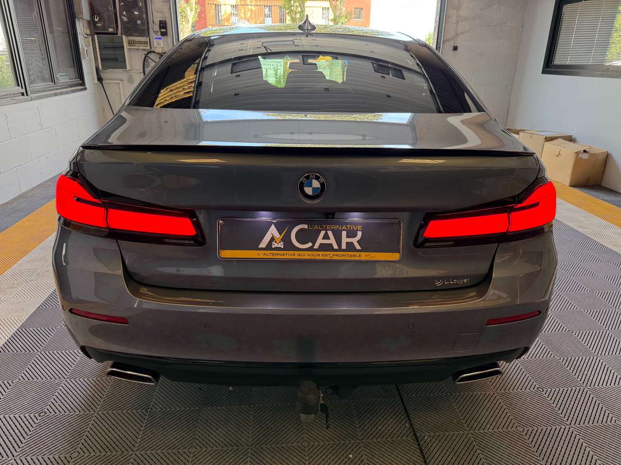 https://alternativecar.be/wp-content/uploads/2025/08/bmw-520-da-mhd-pack-m-garantie-12m-105889-4.jpg