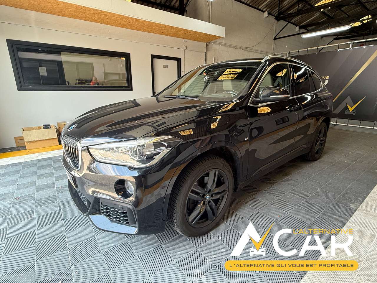 BMW X1  X1 1.5i sDrive18