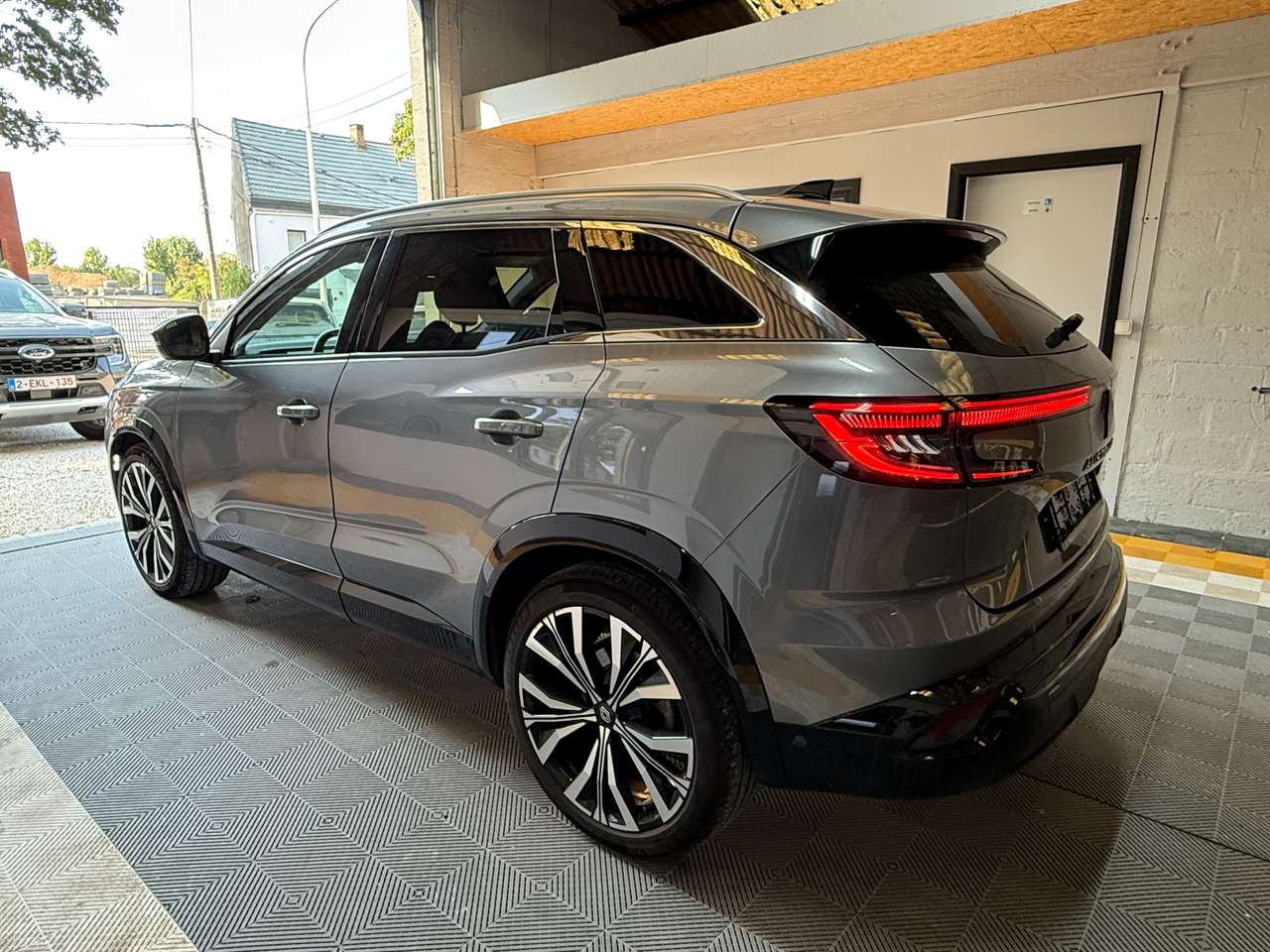 https://alternativecar.be/wp-content/uploads/2025/08/renault-austral-1-2-e-tech-hev-techno-garantie-renault-105921-5.jpg