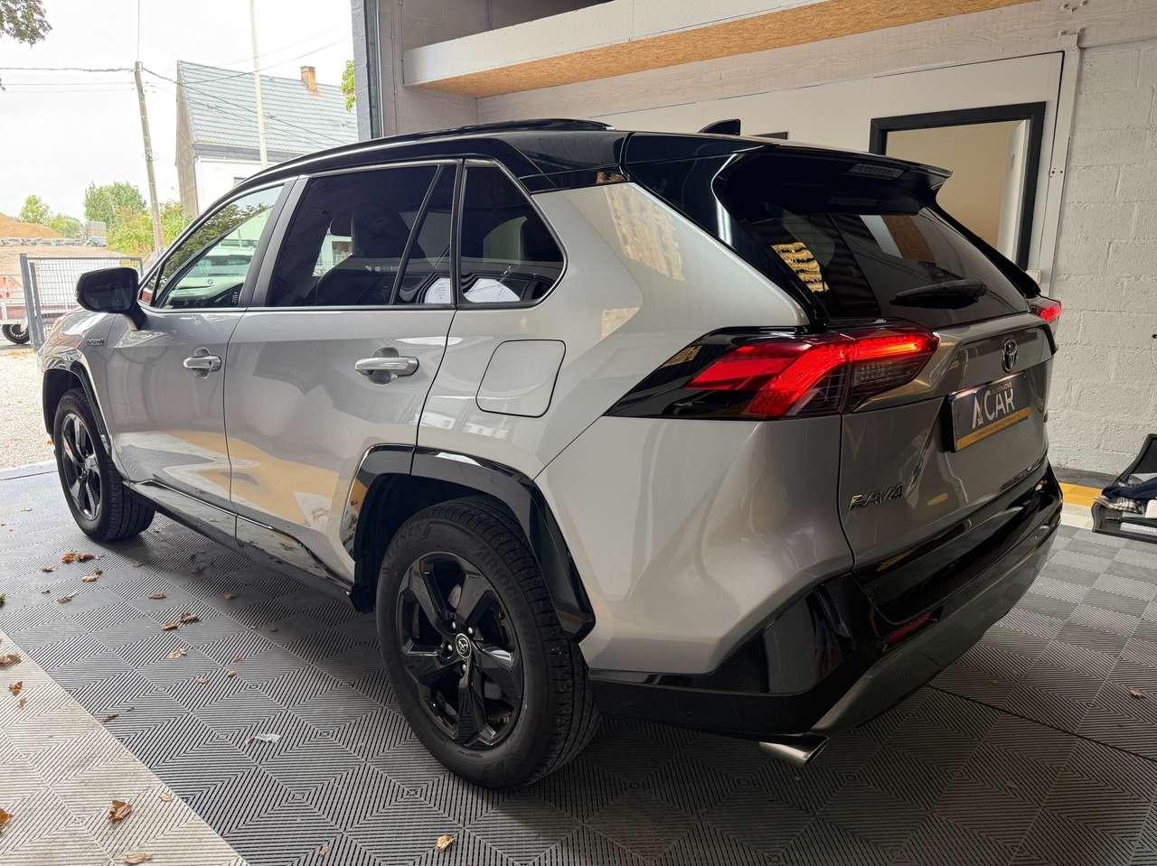 https://alternativecar.be/wp-content/uploads/2025/08/toyota-rav-4-hybrid-hev-2-5i-2wd-style-plus-garantie-2029-106002-5.jpg
