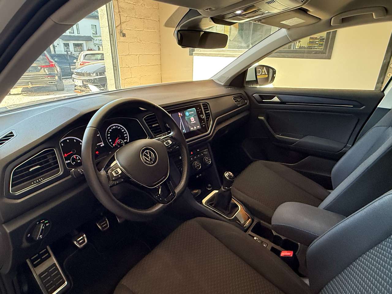https://alternativecar.be/wp-content/uploads/2025/08/volkswagen-t-roc-1-0-tsi-united-opf-garantie-12m-105856-7.jpg