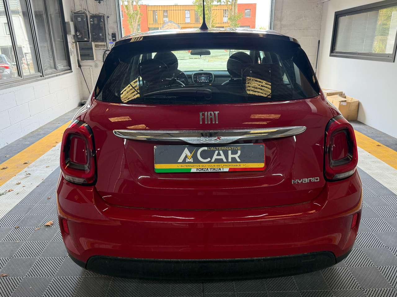 https://alternativecar.be/wp-content/uploads/2025/09/fiat-500x-1-5-hybrid-dct-garantie-fiat-07-2026-106163-4.jpg