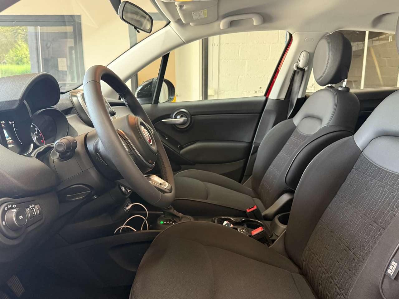 https://alternativecar.be/wp-content/uploads/2025/09/fiat-500x-1-5-hybrid-dct-garantie-fiat-07-2026-106163-6.jpg