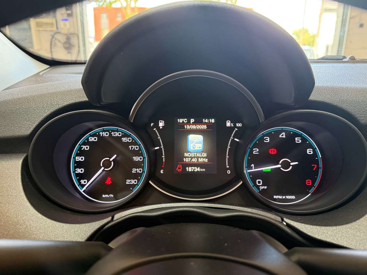 https://alternativecar.be/wp-content/uploads/2025/09/fiat-500x-1-5-hybrid-dct-garantie-fiat-07-2026-106163-9.jpg