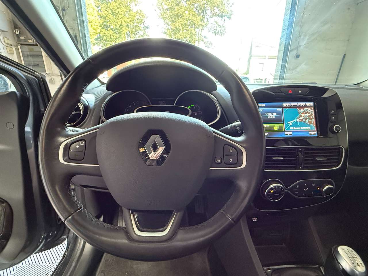 https://alternativecar.be/wp-content/uploads/2025/09/renault-clio-0-9-tce-energy-intens-garantie-12m-106050-8.jpg
