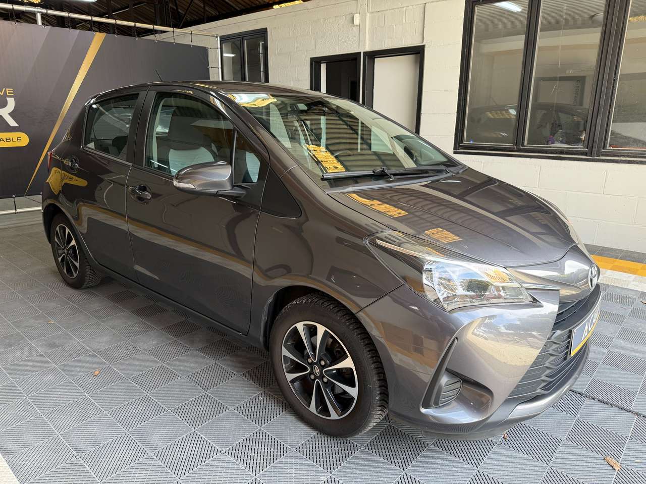 https://alternativecar.be/wp-content/uploads/2025/09/toyota-yaris-1-5i-dual-vvt-ie-connect-garantie-toyota-106115-2.jpg