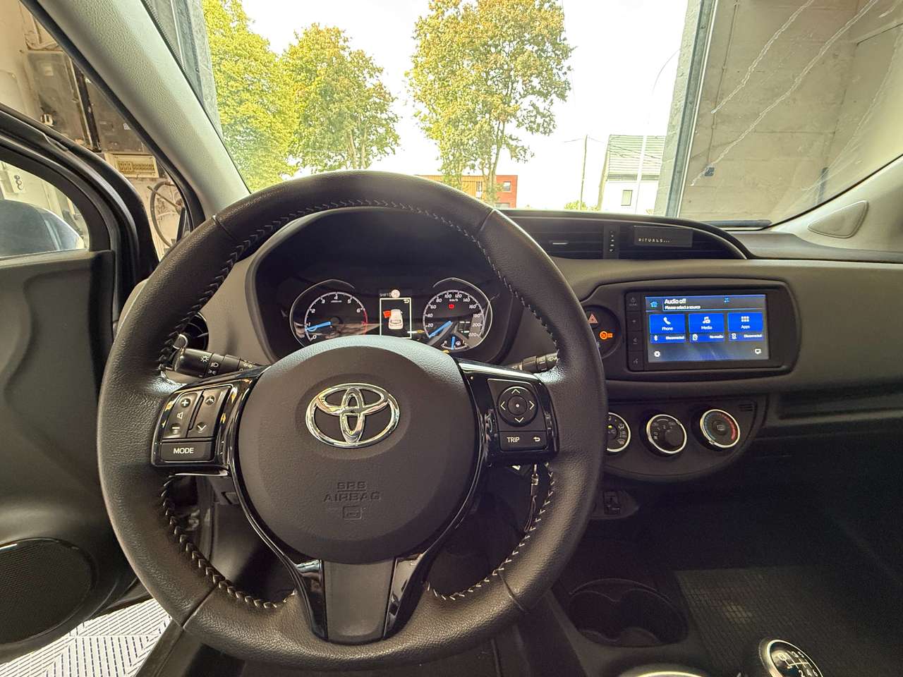 https://alternativecar.be/wp-content/uploads/2025/09/toyota-yaris-1-5i-dual-vvt-ie-connect-garantie-toyota-106115-8.jpg