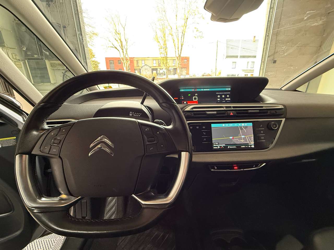 https://alternativecar.be/wp-content/uploads/2025/10/citroen-c4-spacetourer-1-5-bluehdi-shine-s-garantie-12m-106390-8.jpg